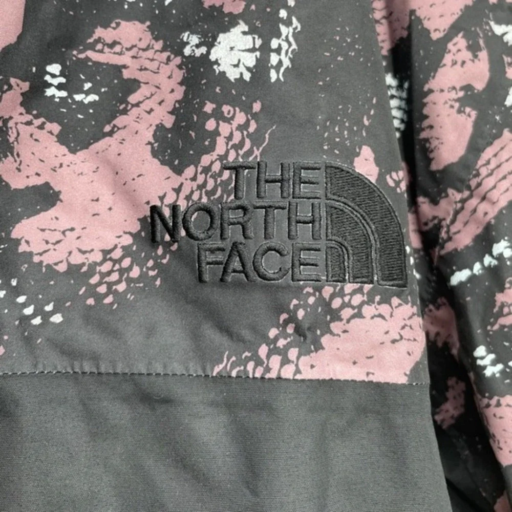 The North Face Snowboard Jacket Balfron XXL Black Pink Camo New